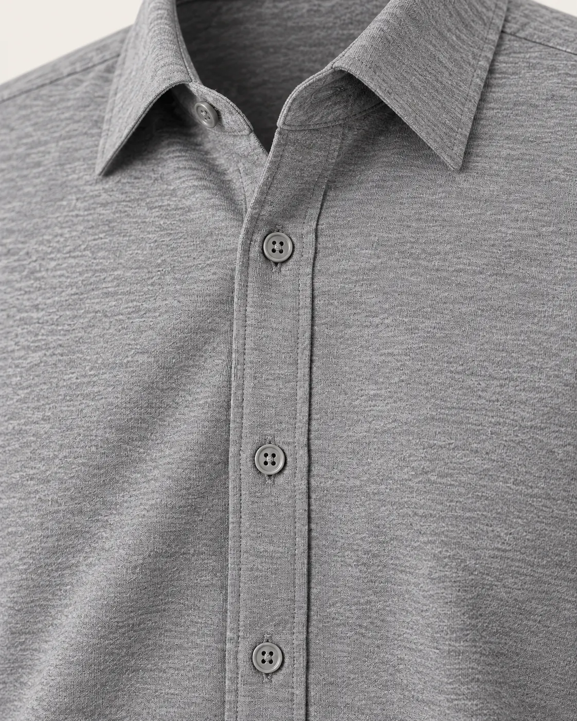 Camisa de punto gris jaspeado, detalle de tejido de punto